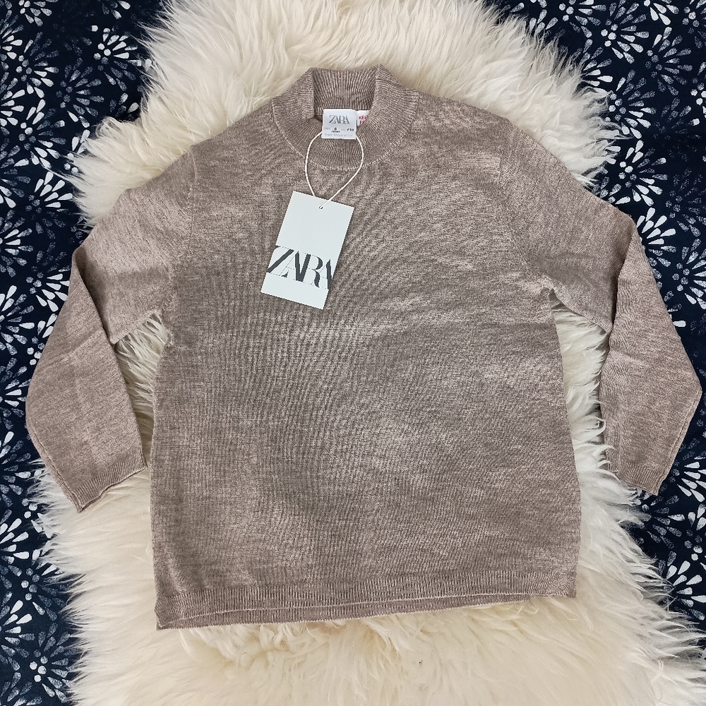 NWT Zara boy's turtleneck - size 6 years